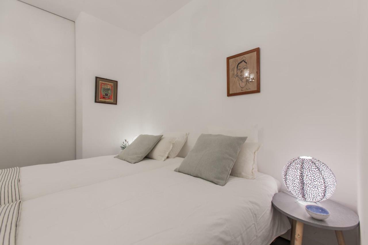 Renovated Apart With Private Courtyard, By Timecooler リスボン エクステリア 写真