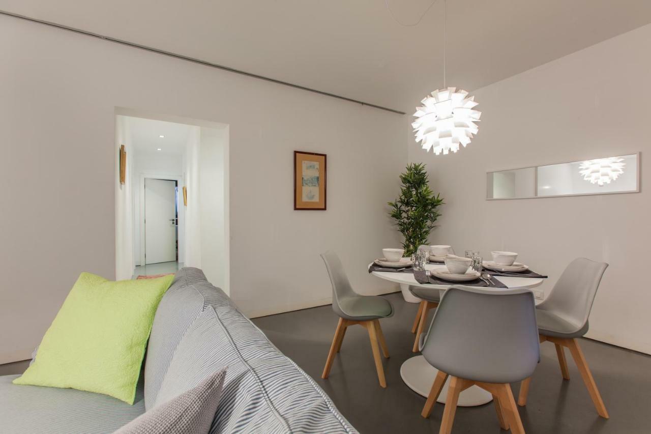 Renovated Apart With Private Courtyard, By Timecooler リスボン エクステリア 写真